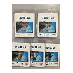 Samsung 32GB USB Flash Drive with OTG Support 8600 Jack